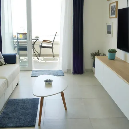 Val - Four Seasons Escape With Sea View And Swimming Pool * Opatija