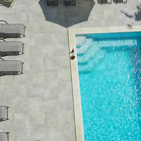 Val - Four Seasons Escape In Hillside Apartment Opatija