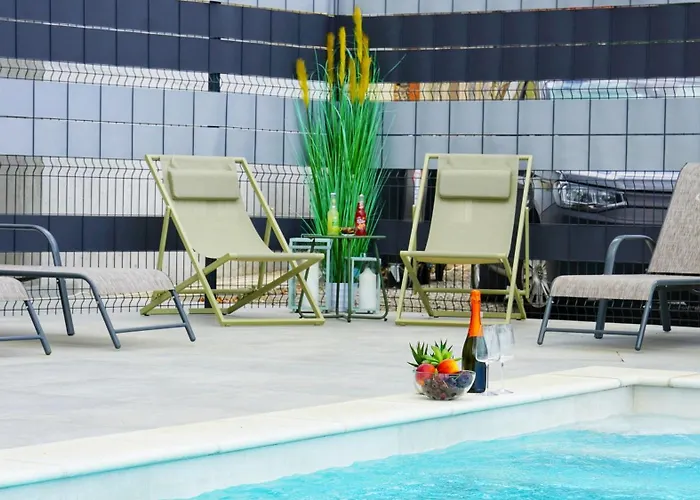 Apartmán Val - Four Seasons Escape With Sea View And Swimming Pool Opatija