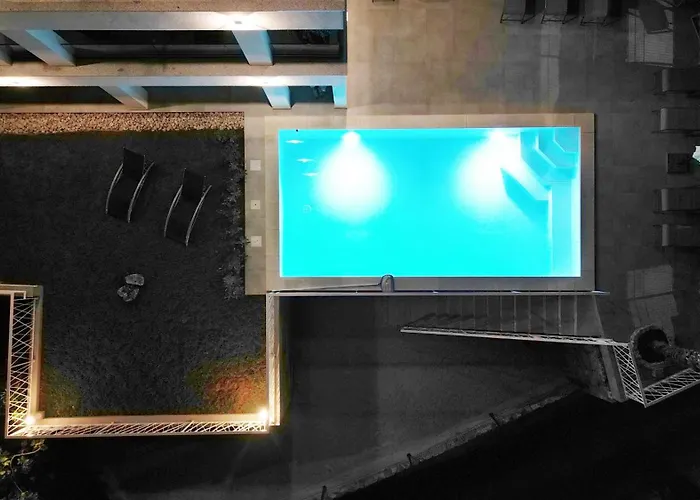 Val - Four Seasons Escape With Sea View And Swimming Pool Opatija