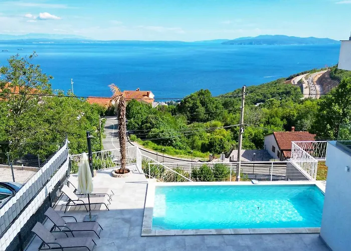 Val - Four Seasons Escape With Sea View And Swimming Pool * Opatija